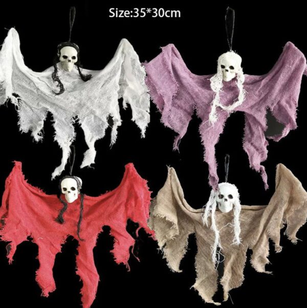 Hanging Skulls